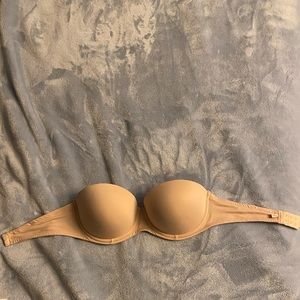 Victoria’s Secret Push-Up Strapless Bra